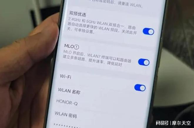 度评测-六大优点一缺点细聊。EVO真人平台荣耀路由5深(图8)