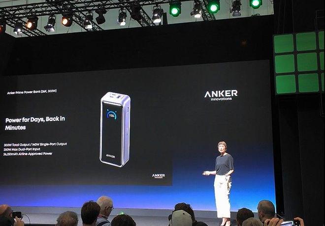 出牌！强悍充电产品外这款派对神器太酷了EVO视讯Anker安克IFA25率先(图7)